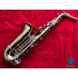 Selmer Aristocrat AS600