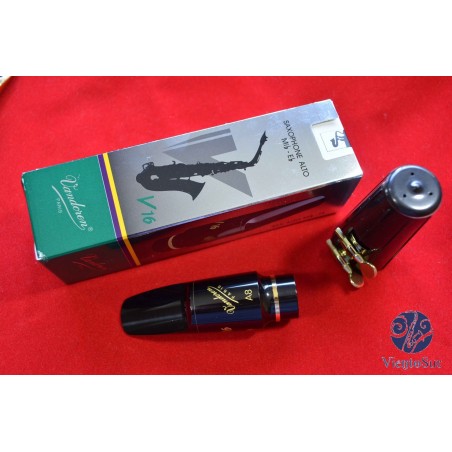 Boquilla para saxo alto Vandoren V16 A8M