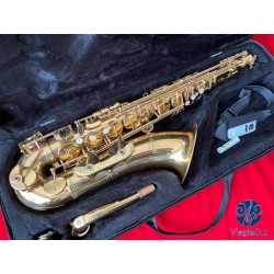 Saxo tenor Roy Benson TS202