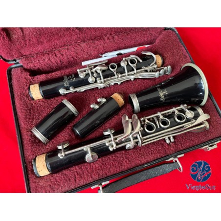 Clarinete Bb Selmer CL300